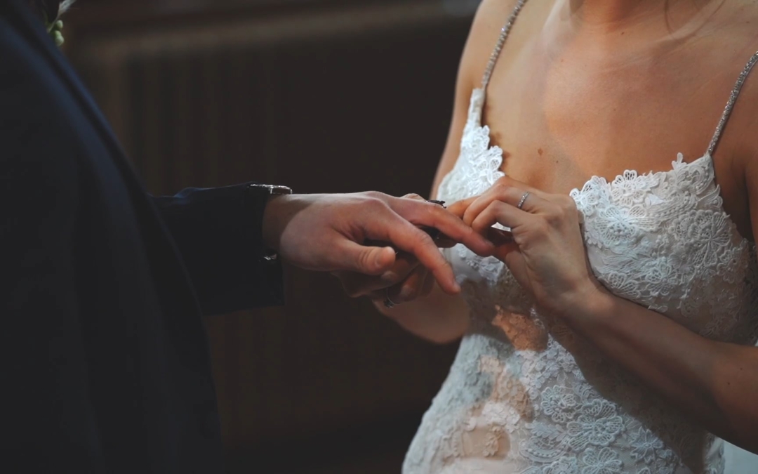 Lauren + Ed, Mitton Hall Wedding Video. (The Finch Bakery Wedding)