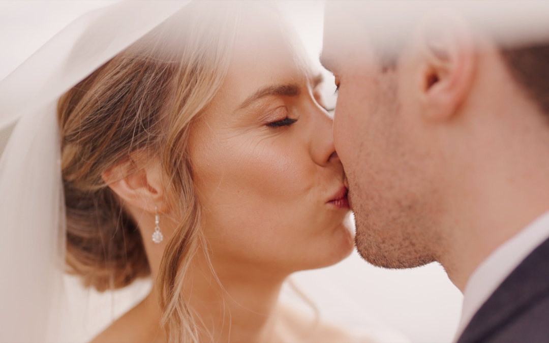 Catherine + Charlie, Sandhole Oak Barn